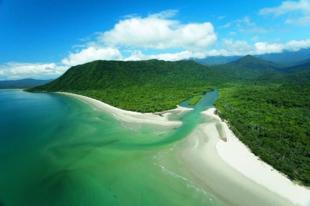 Beauty Tiny Walk To Sea Villa Port Douglas Eksteriør bilde